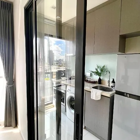 Thonglor Skyview Modern Apartment Bangkok Exterior photo